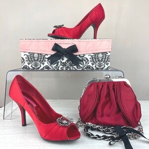 BORDELLO Womens (7) Red Satin Pumps Peep Toe Chain Purse‎ Pleaser Sexy Teeze